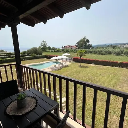 Domus Apartamento Áfitos